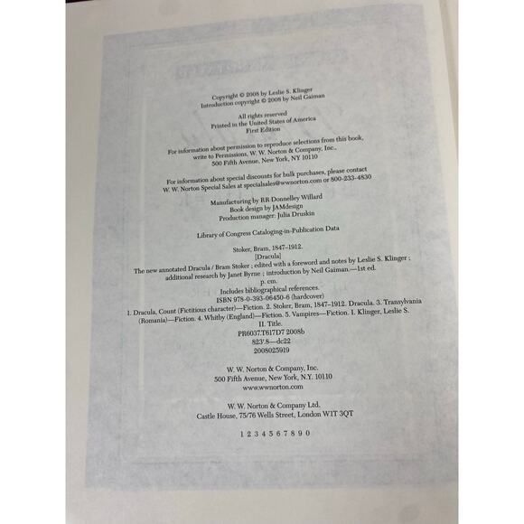 The New Annotated Dracula by Bram Stoker - Picture 7 of 8